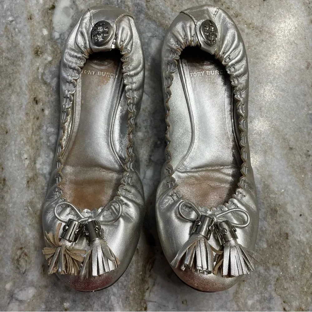 Tory Burch Silver Reva Tassel Ballet Flats Women’s